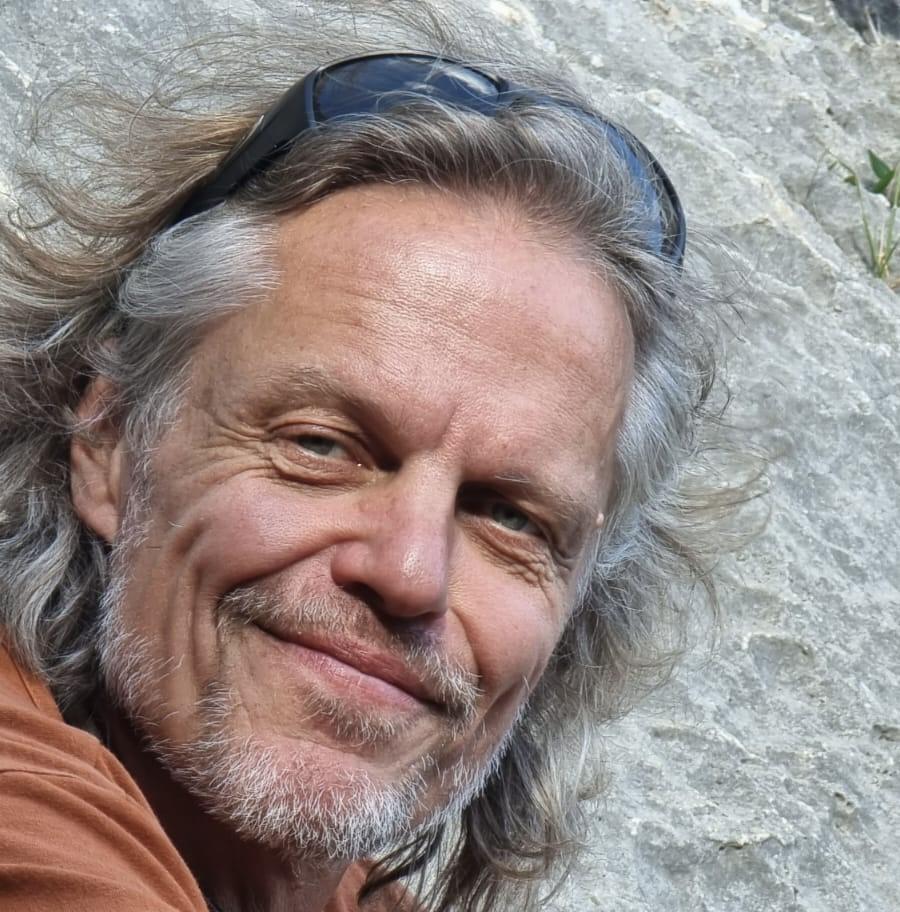 Joe Knauer, Porträt